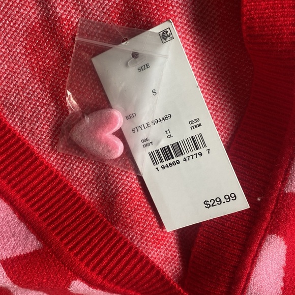 Cute heart pattern cardigan  - Picture 4 of 4